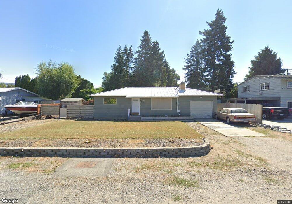 83 S Iowa Ave, East Wenatchee, WA 98802 - photo 1