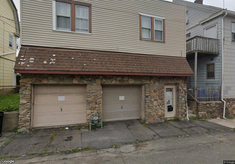 519 W Maple St, Hazleton, PA 18201 - photo 1