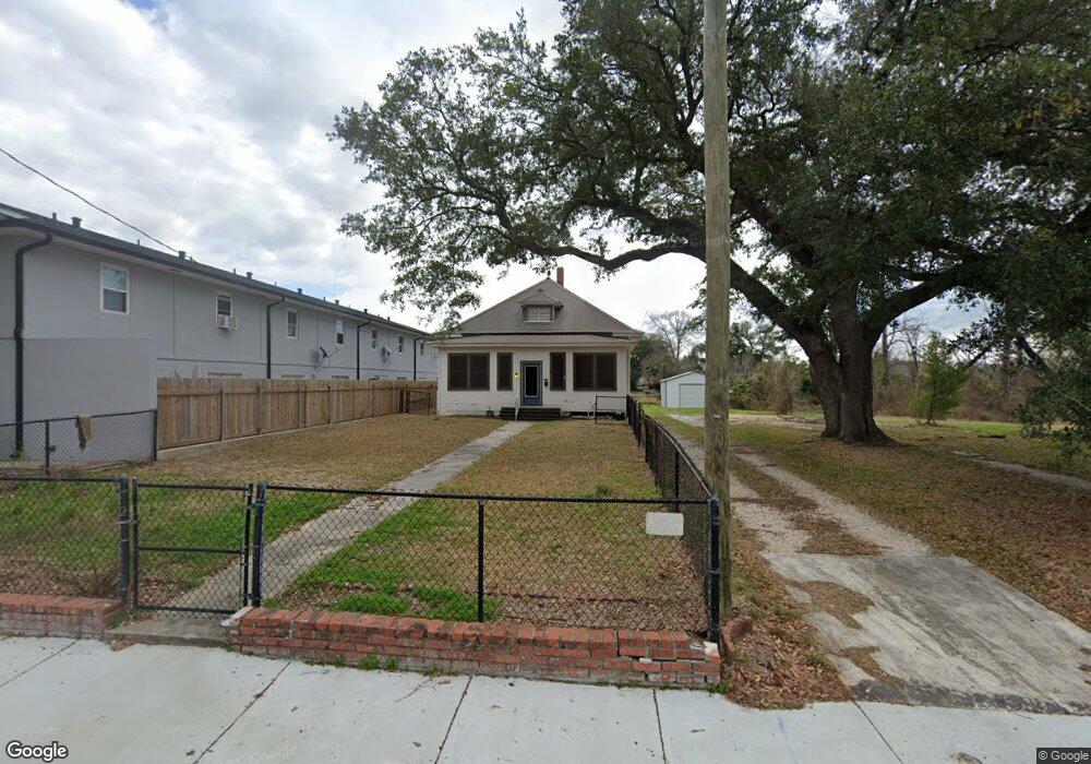 1127 Bilbo St, Lake Charles, LA 70601 - photo 1