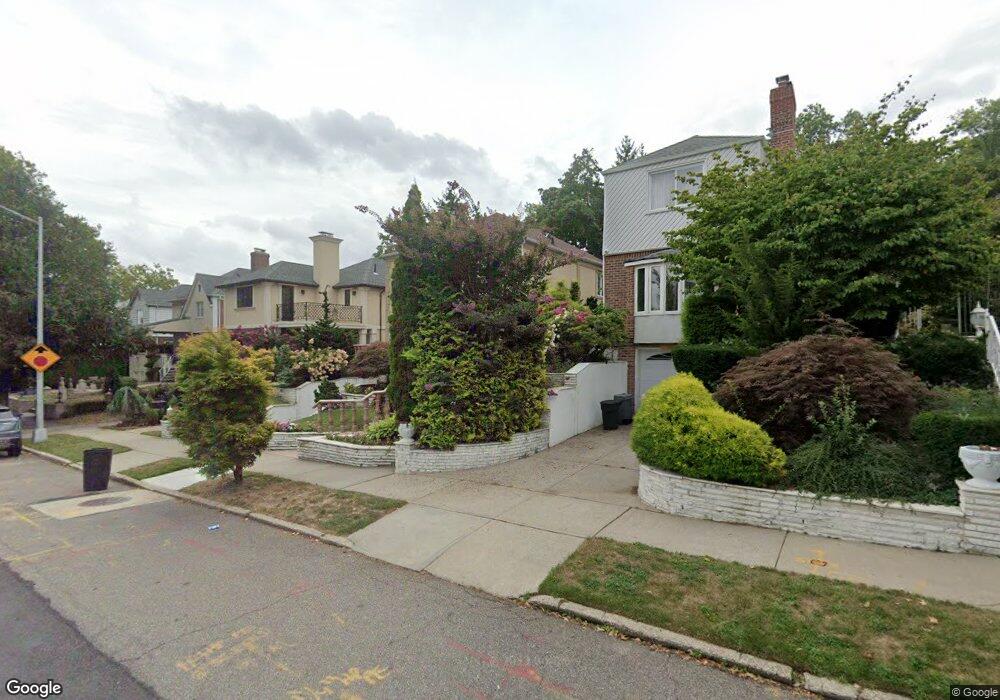 18620 80th Dr, Jamaica, NY 11432 - photo 1