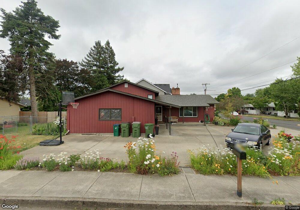 2215 Prospect Dr, Newberg, OR 97132 - photo 1