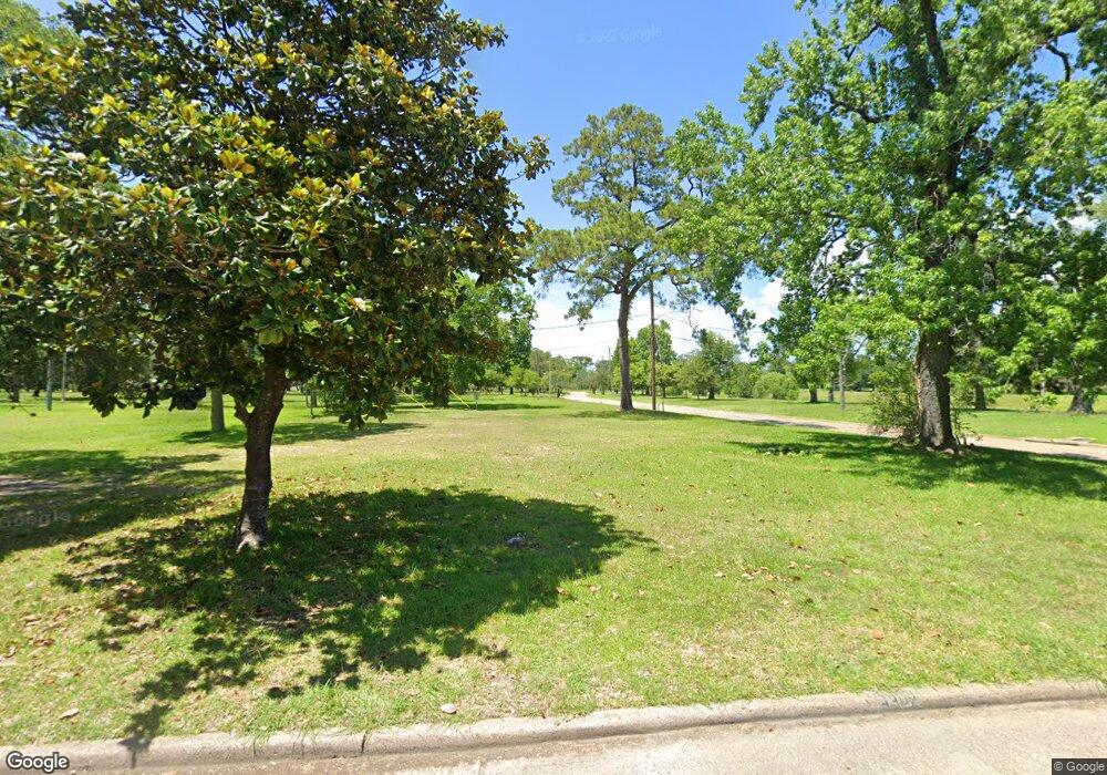 4302 Black Maple Ln, Houston, TX 77088 - photo 1