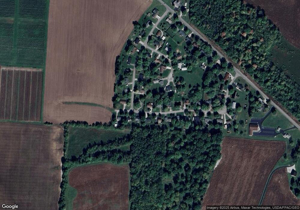 6420 Putnam Dr, Circleville, OH 43113 - photo 1