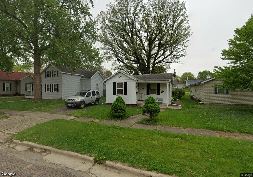 119 7th St, Lincoln, IL 62656 - photo 1