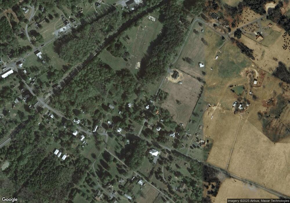 19 Quail Hollow Rd, Bentonville, VA 22610 - photo 1