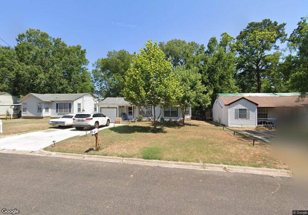 709 Turner St, Kilgore, TX 75662 - photo 1