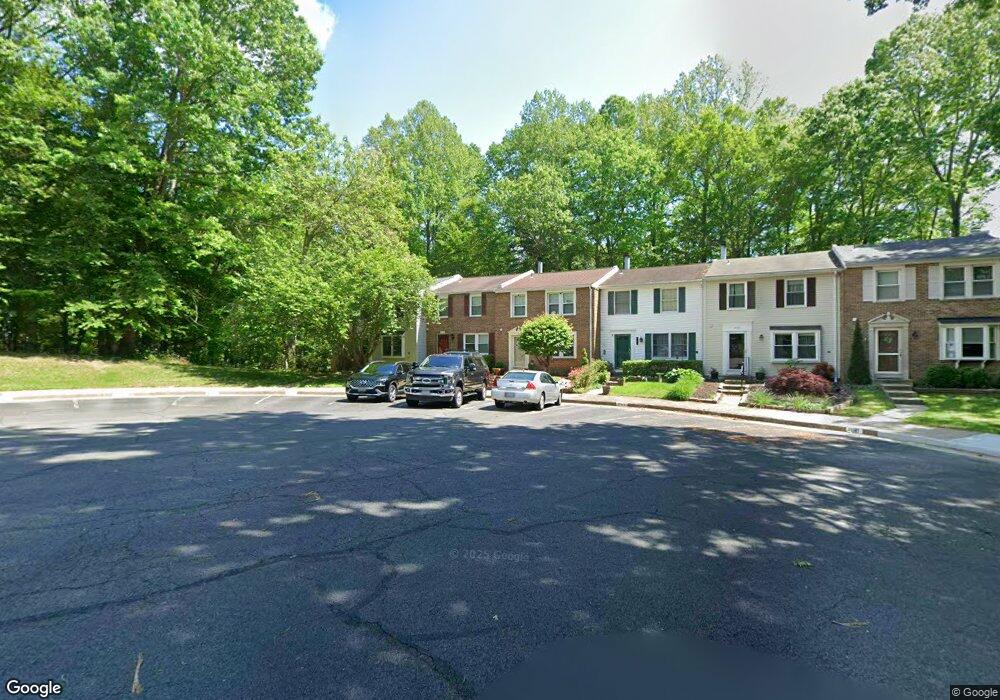 8181 Willowdale Ct, Springfield, VA 22153 - photo 1