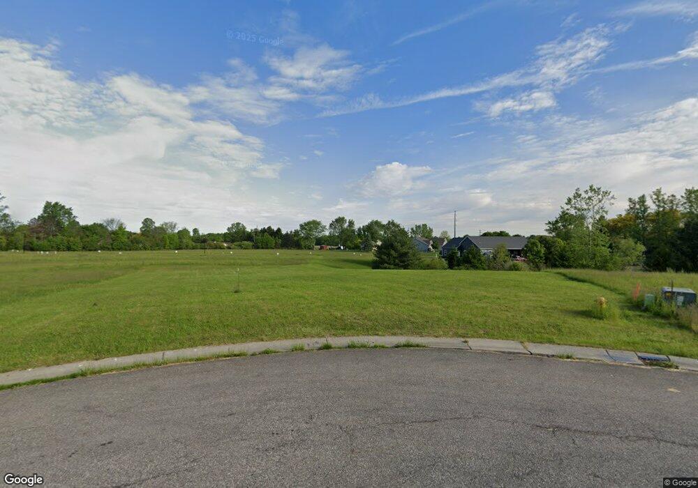 2439 Shade Grove Dr, Other, MI 48433 - photo 1