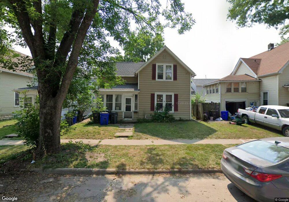 1406 Hamilton St SW, Cedar Rapids, IA 52404 - photo 1