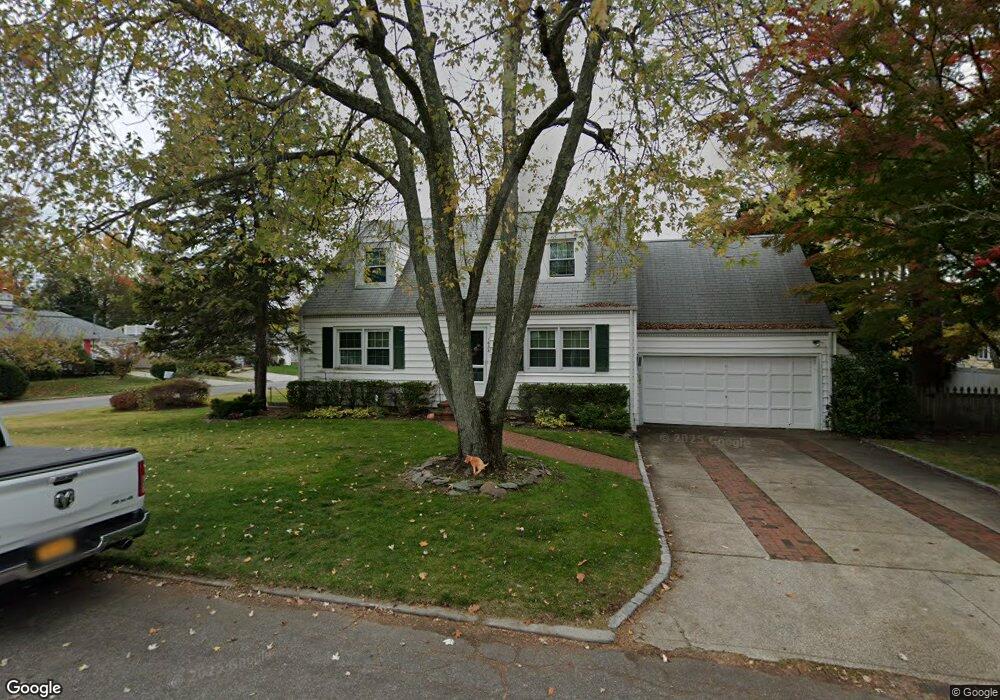 1638 Fenimore Rd, Hewlett, NY 11557 - photo 1