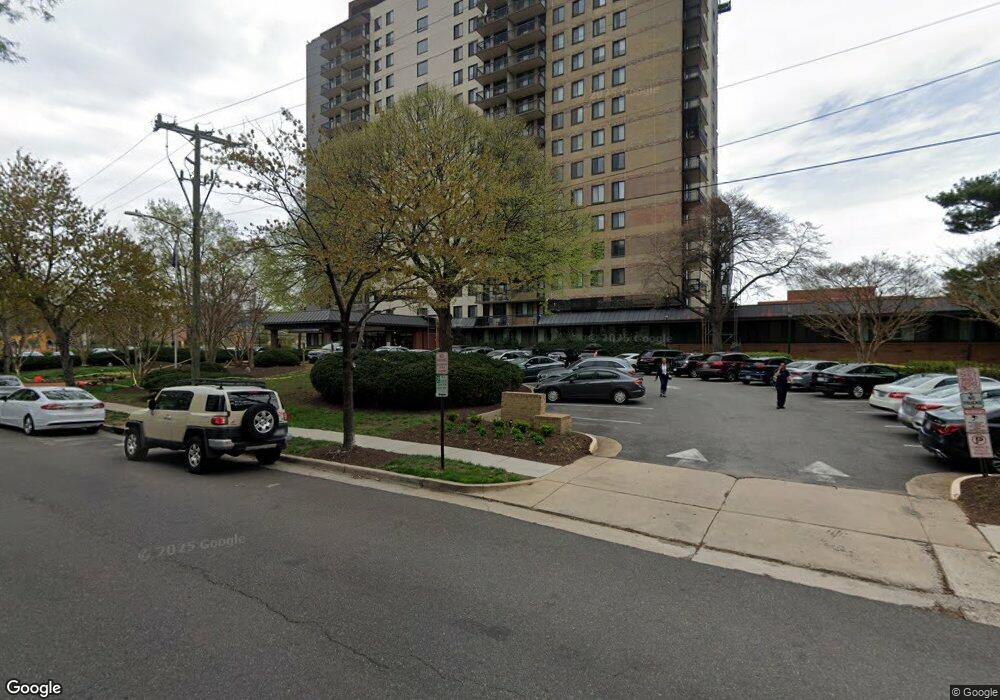 Port Royal unit 1703, Alexandria, VA 22314 - photo 1