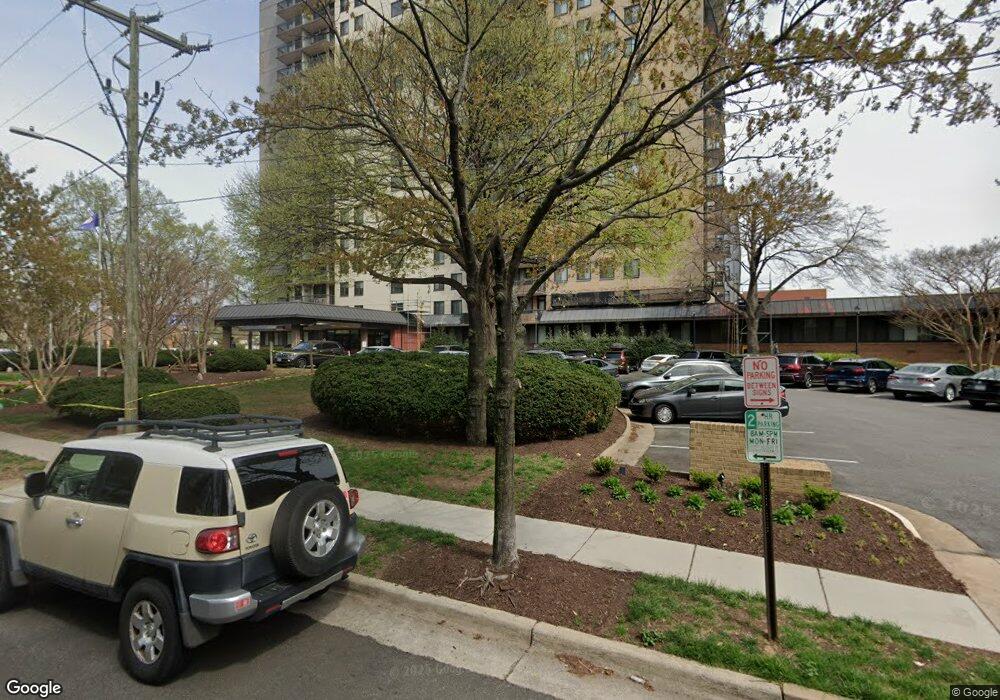 Port Royal unit 332, Alexandria, VA 22314 - photo 1