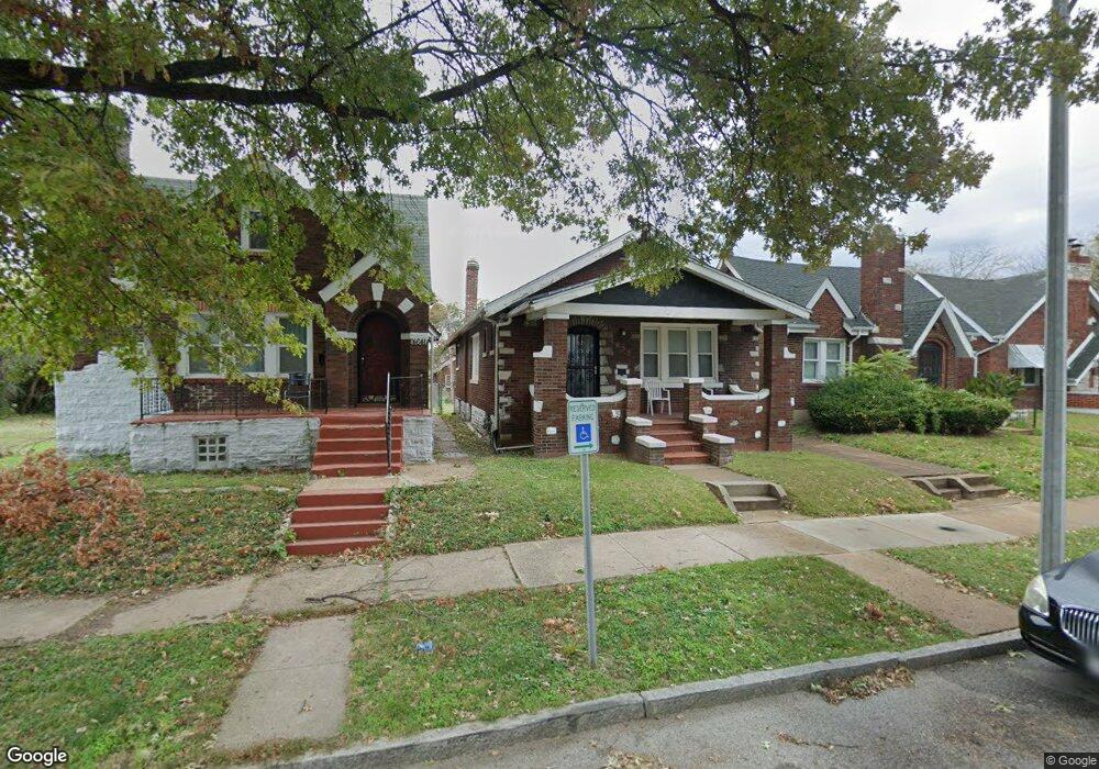 4639 Kossuth Ave, Saint Louis, MO 63115 - photo 1