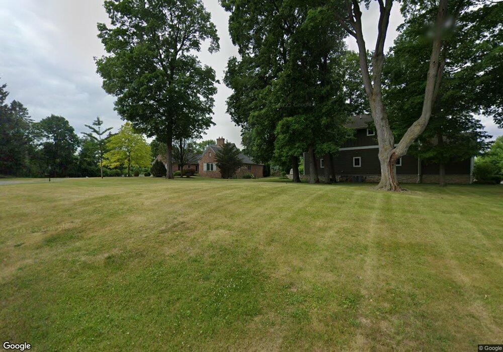 3 Stableside S, Ottawa Hills, OH 43615 - photo 1