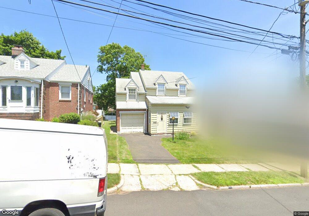 147 Roosevelt Ave, Hasbrouck Heights, NJ 07604 - photo 1