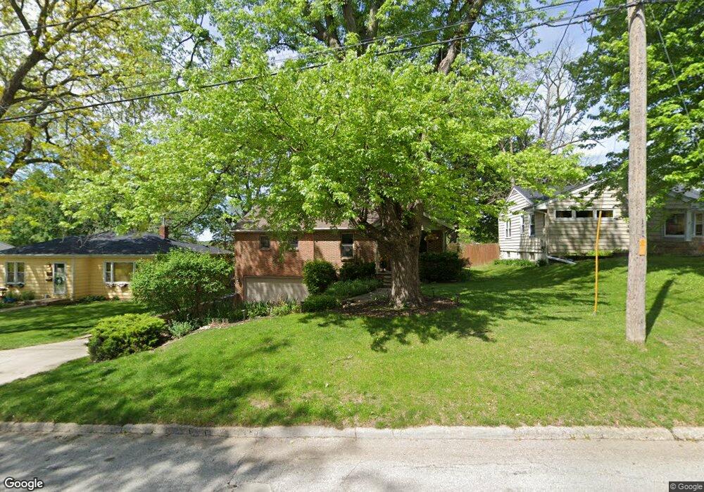 1226 68th St, Windsor Heights, IA 50324 - photo 1