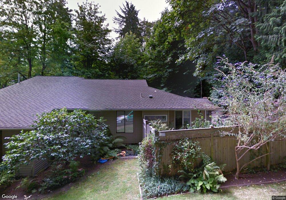 4340 E Mercer Way, Mercer Island, WA 98040 - photo 1