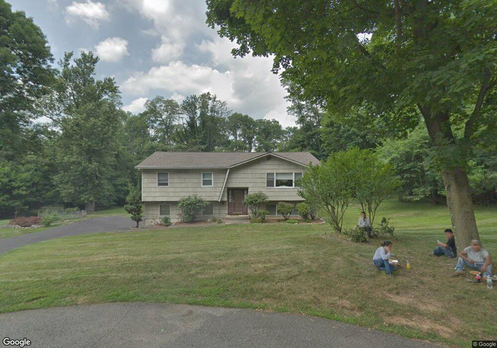 17 Hampton Rd, Airmont, NY 10901 - photo 1