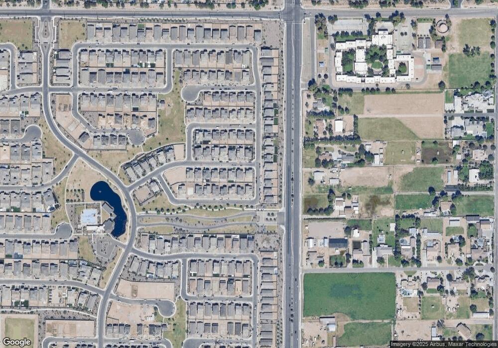 1555 E Rakestraw Ln, Gilbert, AZ 85298 - photo 1