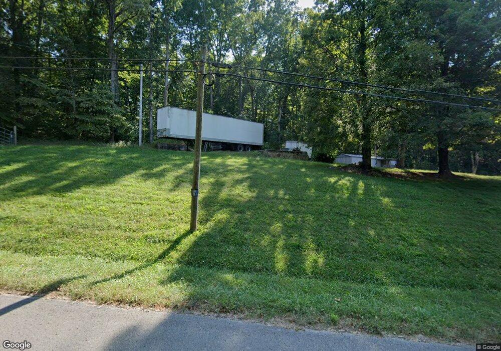 3304 Oak Grove Rd, Walling, TN 38587 - photo 1