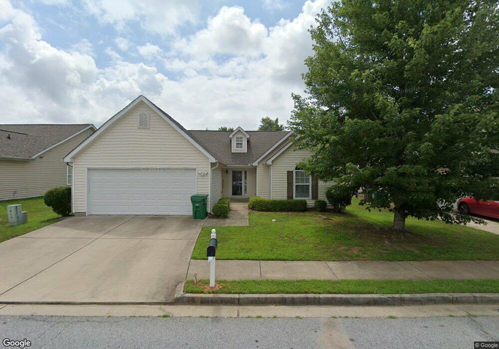 6657 Gina Agha Cir, Lithonia, GA 30038 - photo 1