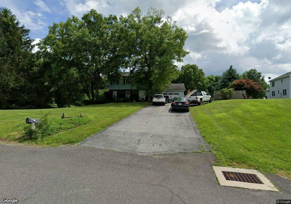 4 Kristi Ln, Poughkeepsie, NY 12601 - photo 1