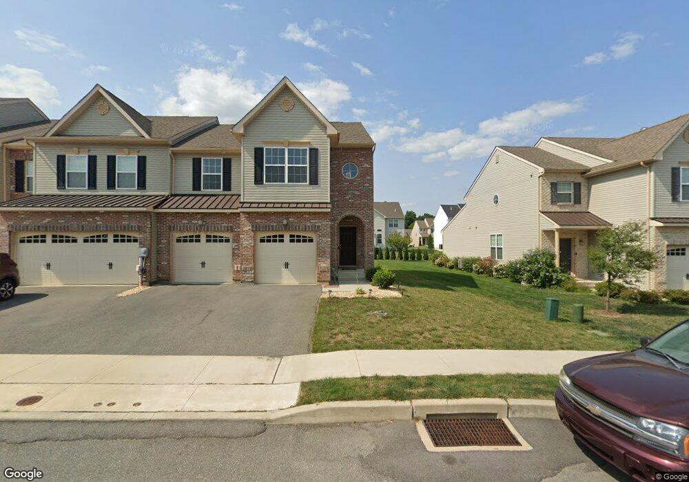 4472 Cottonwood Dr, Nazareth, PA 18064 - photo 1