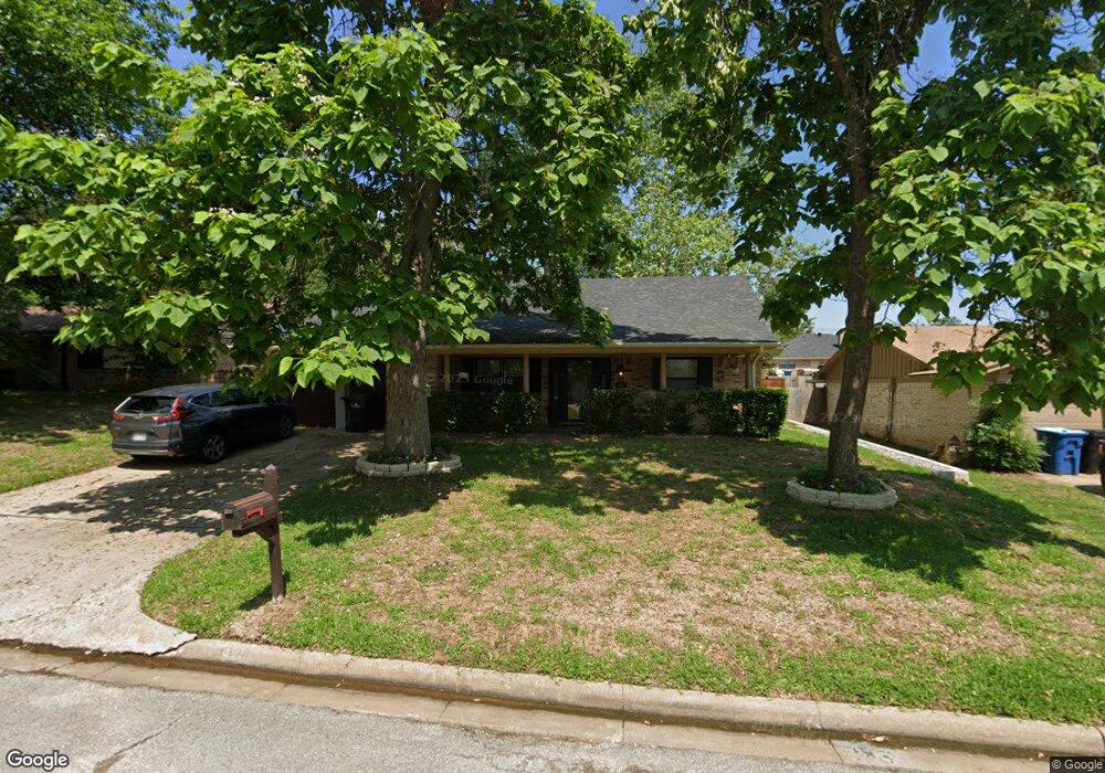 830 S Hyde Park Ave, Denison, TX 75020 - photo 1