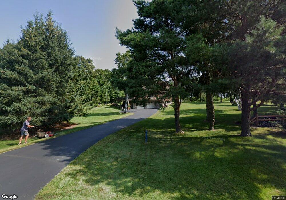 7512 Brookhaven Dr, West Bend, WI 53090 - photo 1