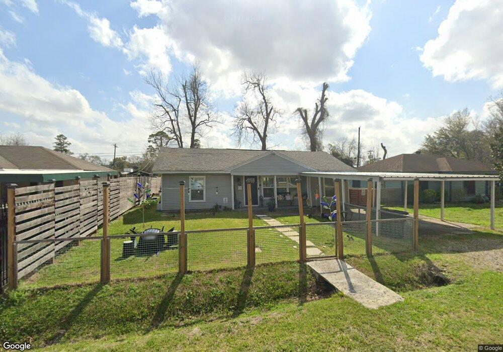 42 Penway St, Houston, TX 77022 - photo 1