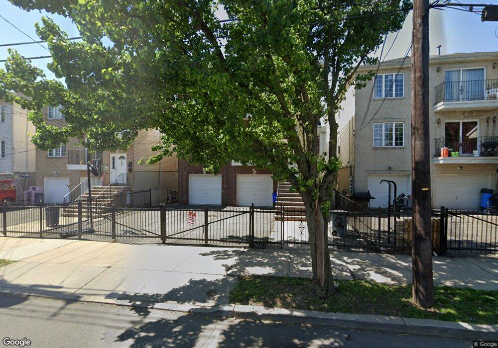 162 Berkeley Ave unit 164, Newark, NJ 07107 - photo 1