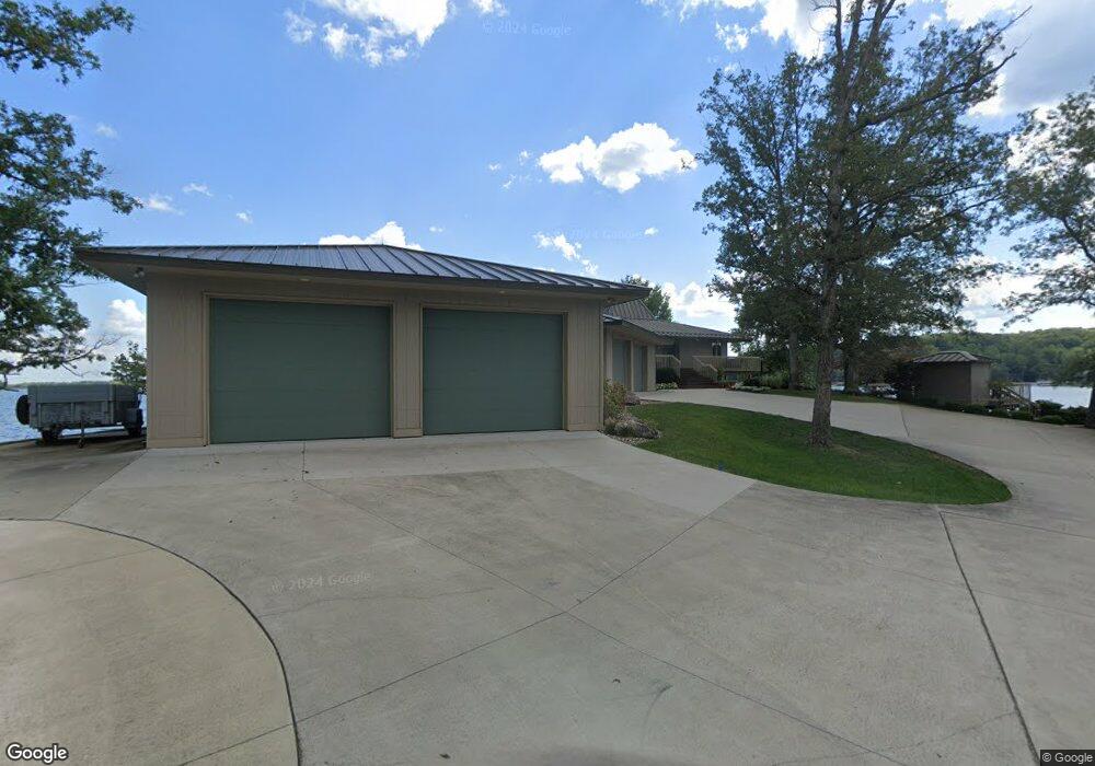 11159 W Grandview Dr, Columbus, IN 47201 - photo 1