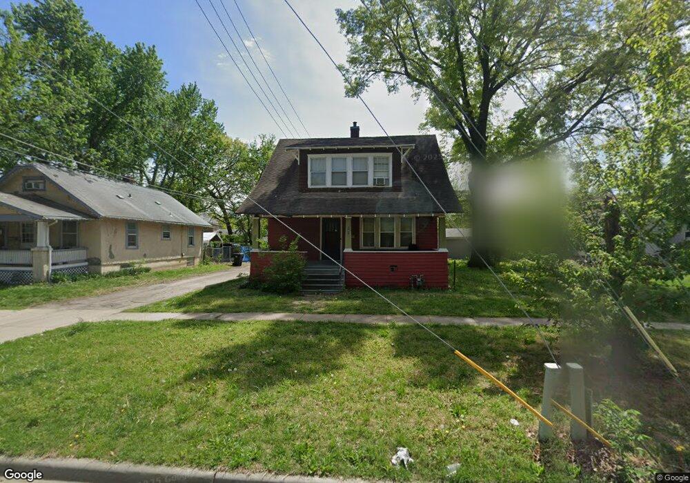 1315 SW 5th St, Topeka, KS 66606 - photo 1