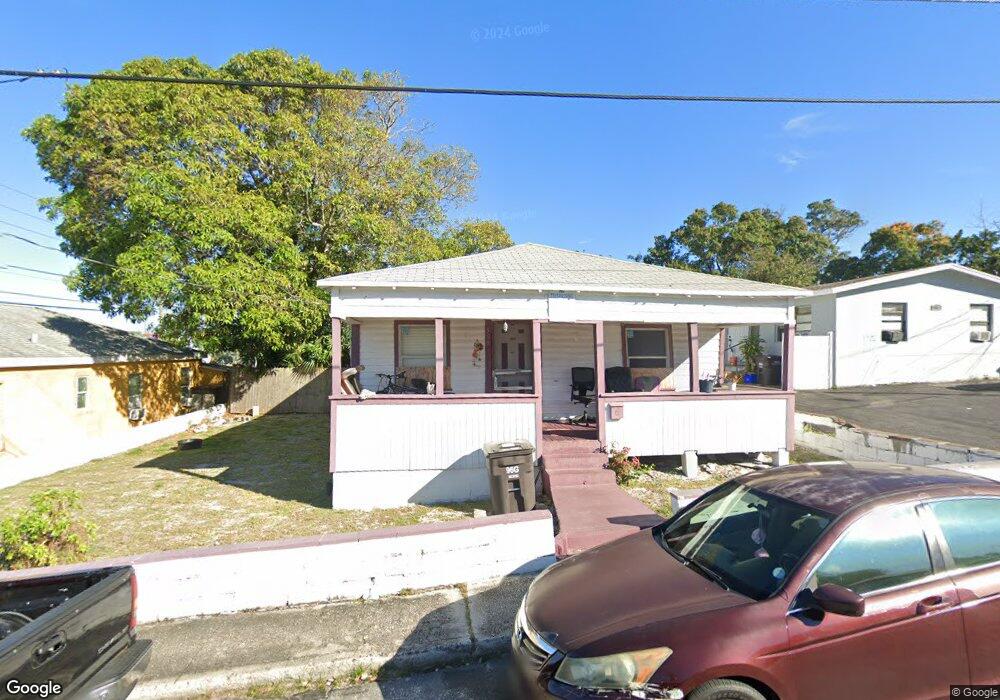 909 19th St, West Palm Beach, FL 33407 - photo 1