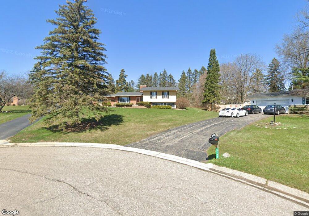 5194 Briarcrest Ct, Flint, MI 48532 - photo 1