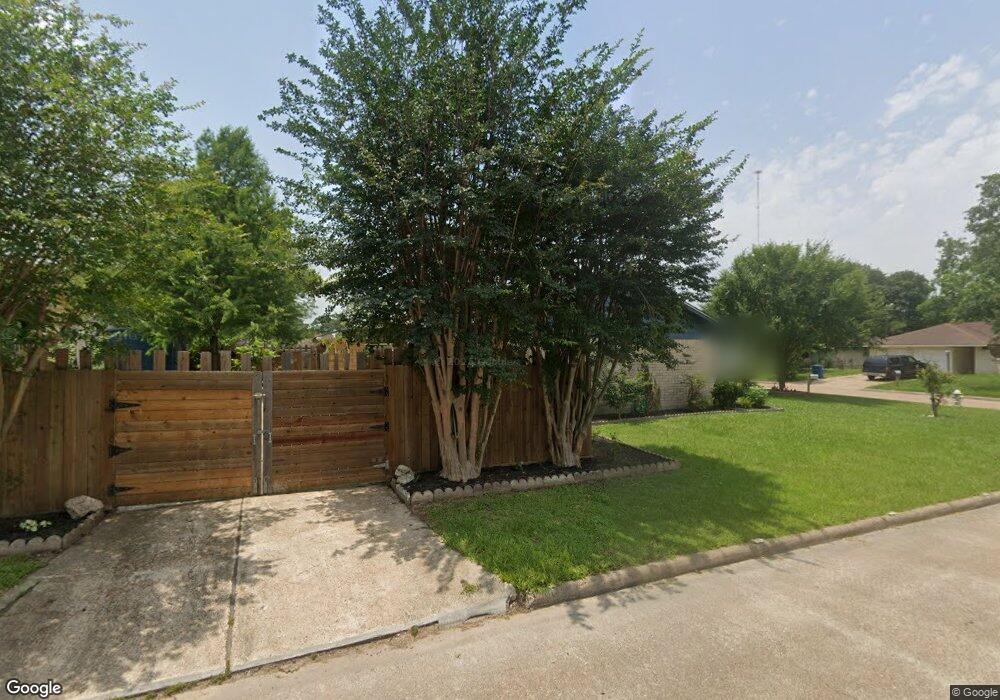 2103 Twinbrooke Dr, Houston, TX 77088 - photo 1