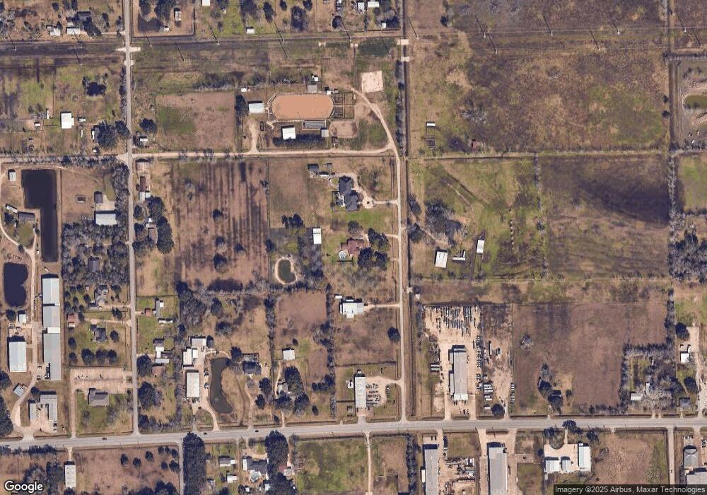 569 County Road 906, Alvin, TX 77511 - photo 1