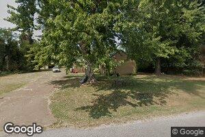 120 N 7th St, Hickman, KY 42050