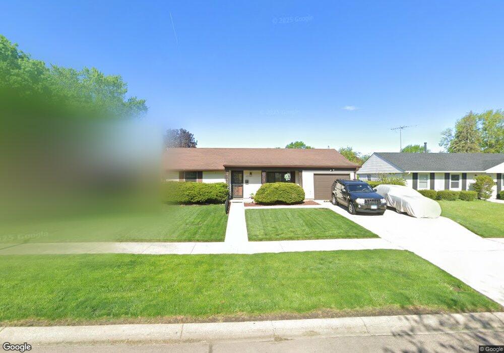 1270 Durham Dr, Aurora, IL 60506 - photo 1