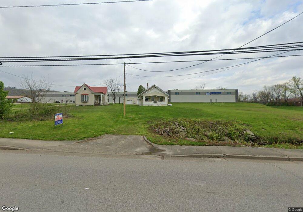 213 Hausfeldt Ln, New Albany, IN 47150 - photo 1