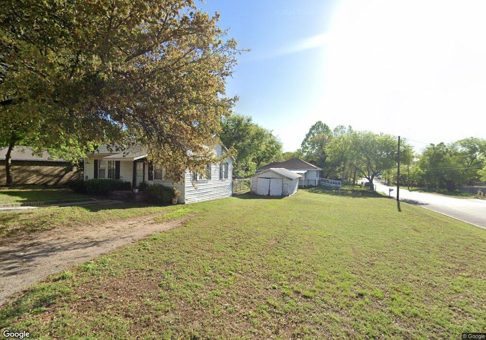 261 S Line St unit DUB, Weatherford, TX 76086 - photo 1