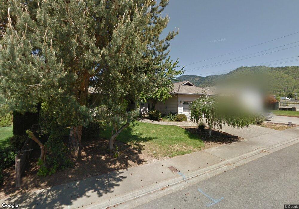 518 NW Buddy Ln, Grants Pass, OR 97526 - photo 1