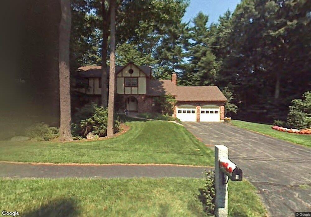 5 Cathedral Cir, Nashua, NH 03063 - photo 1