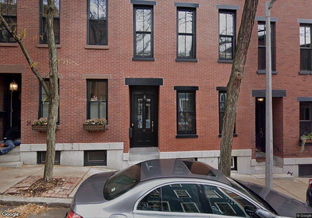 17 Auburn St unit 1 BED VERY CLEANNNN, Charlestown, MA 02129 - photo 1