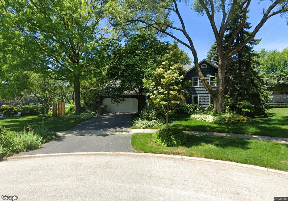 2405 Norfolk Ct, Naperville, IL 60565 - photo 1