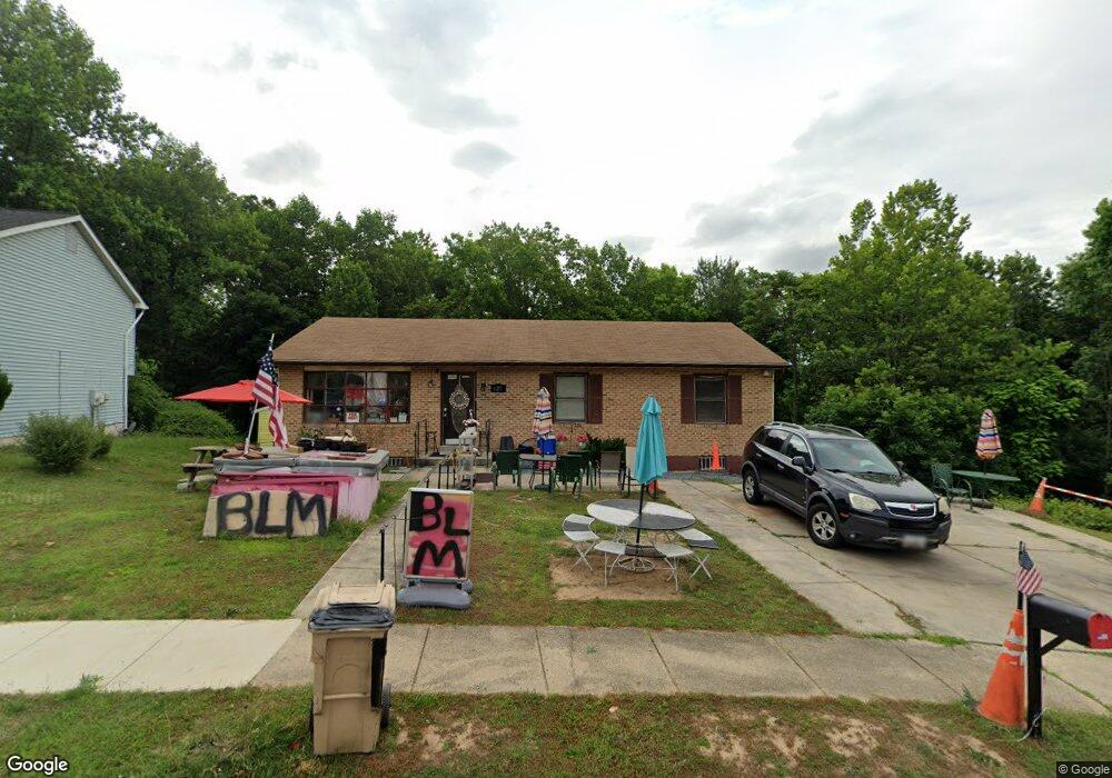 6217 Cheverly Park Dr, Cheverly, MD 20785 - photo 1