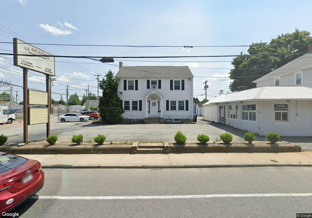 1414 Park Ave unit 2, Cranston, RI 02920 - photo 1