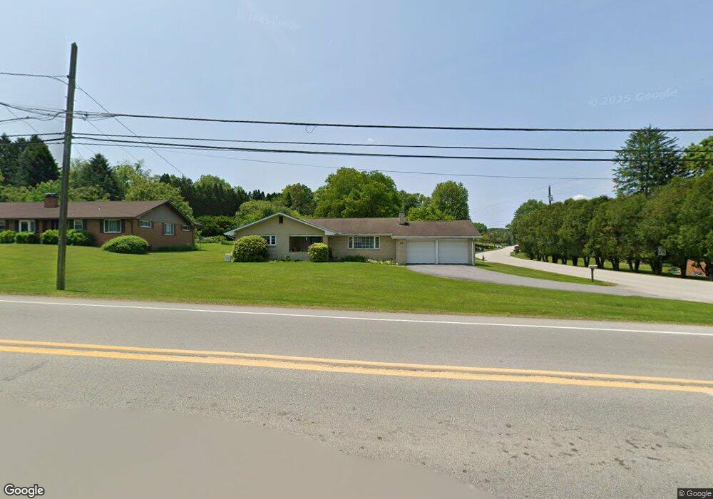 302 Ben Franklin Rd S, Indiana, PA 15701 - photo 1