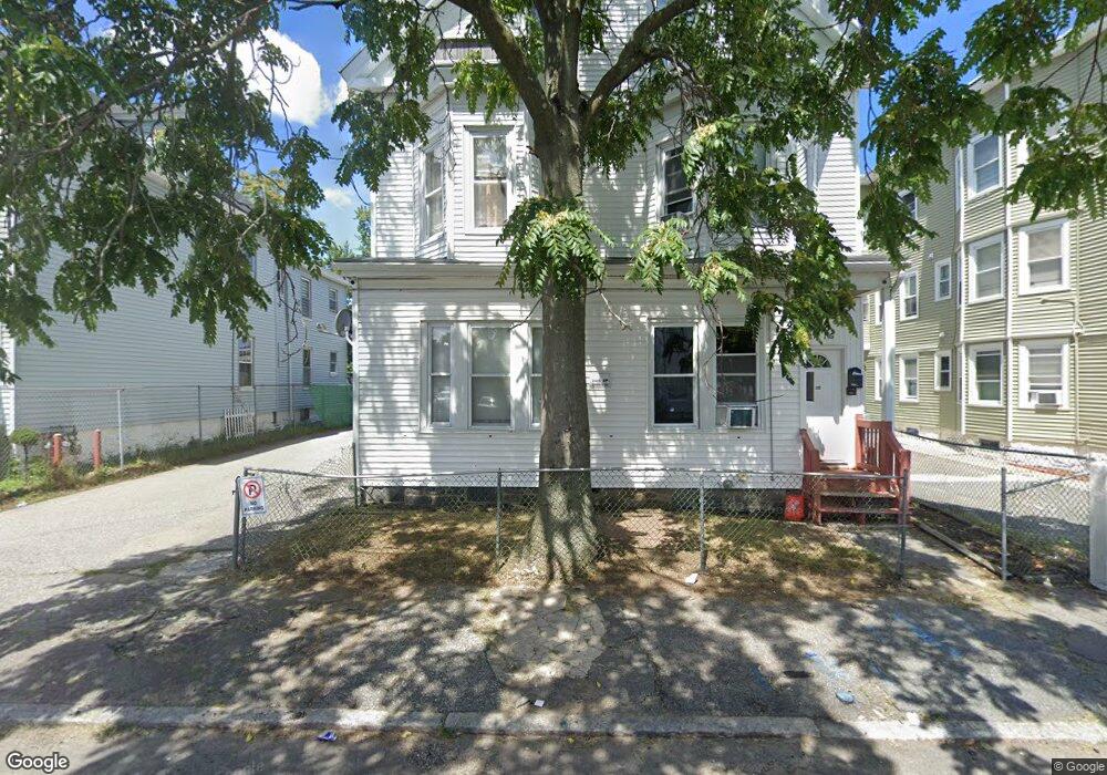 112 Farnham St, Lawrence, MA 01843 - photo 1