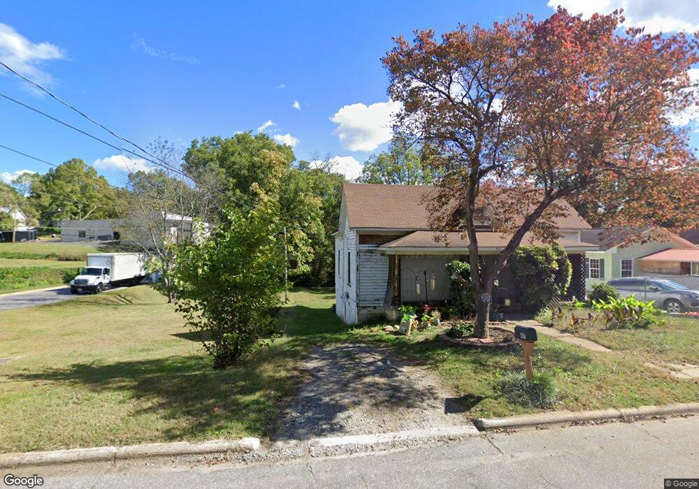 403 Harrison St, Statesville, NC 28677 - photo 1